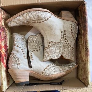 Old Gringo White Booties